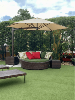 OMBRELONE Mono 2,7m Marrom tecido bege com garra de alumínio + chapepô + tampo para cachepô